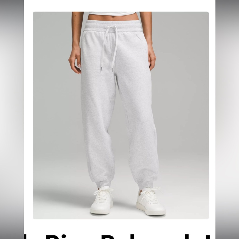 Women’s Lululemon Light Grey Scuba High-Rise Relaxed Jogger size 12